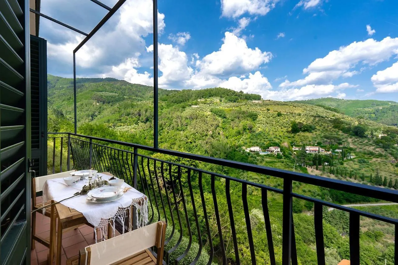 Panoramic Apartment Massa