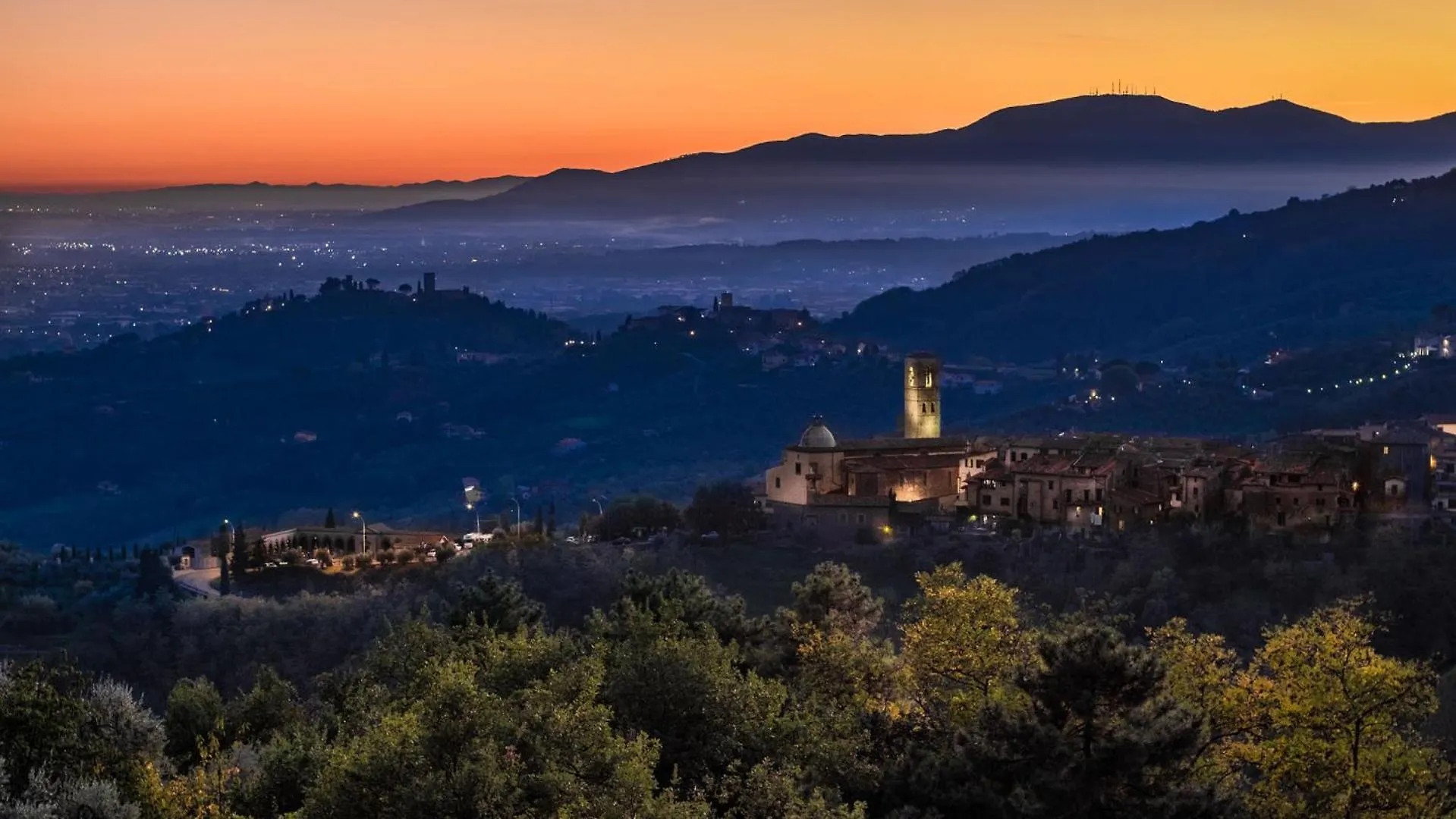 Panoramic Apartment Massa   Massa (Tuscany)